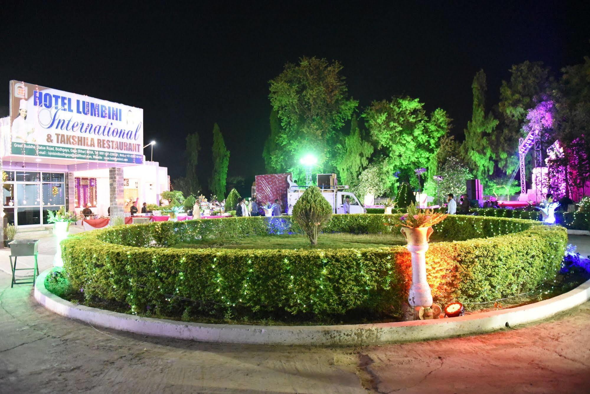 Hotel Lumbini International Bodhgaya Bagian luar foto